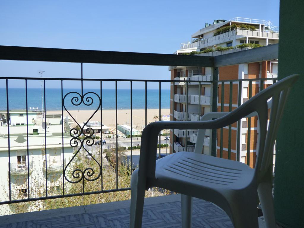 Consul Hotel Rimini Kültér fotó