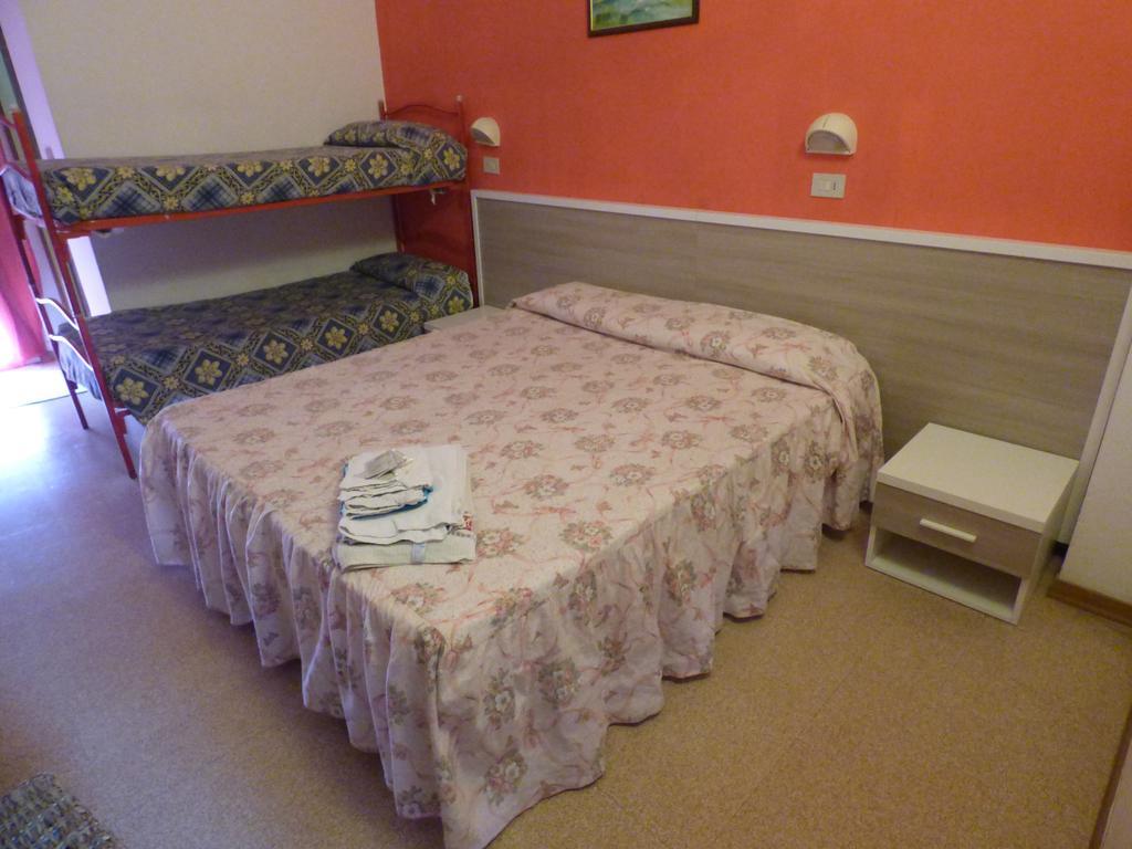 Consul Hotel Rimini Kültér fotó